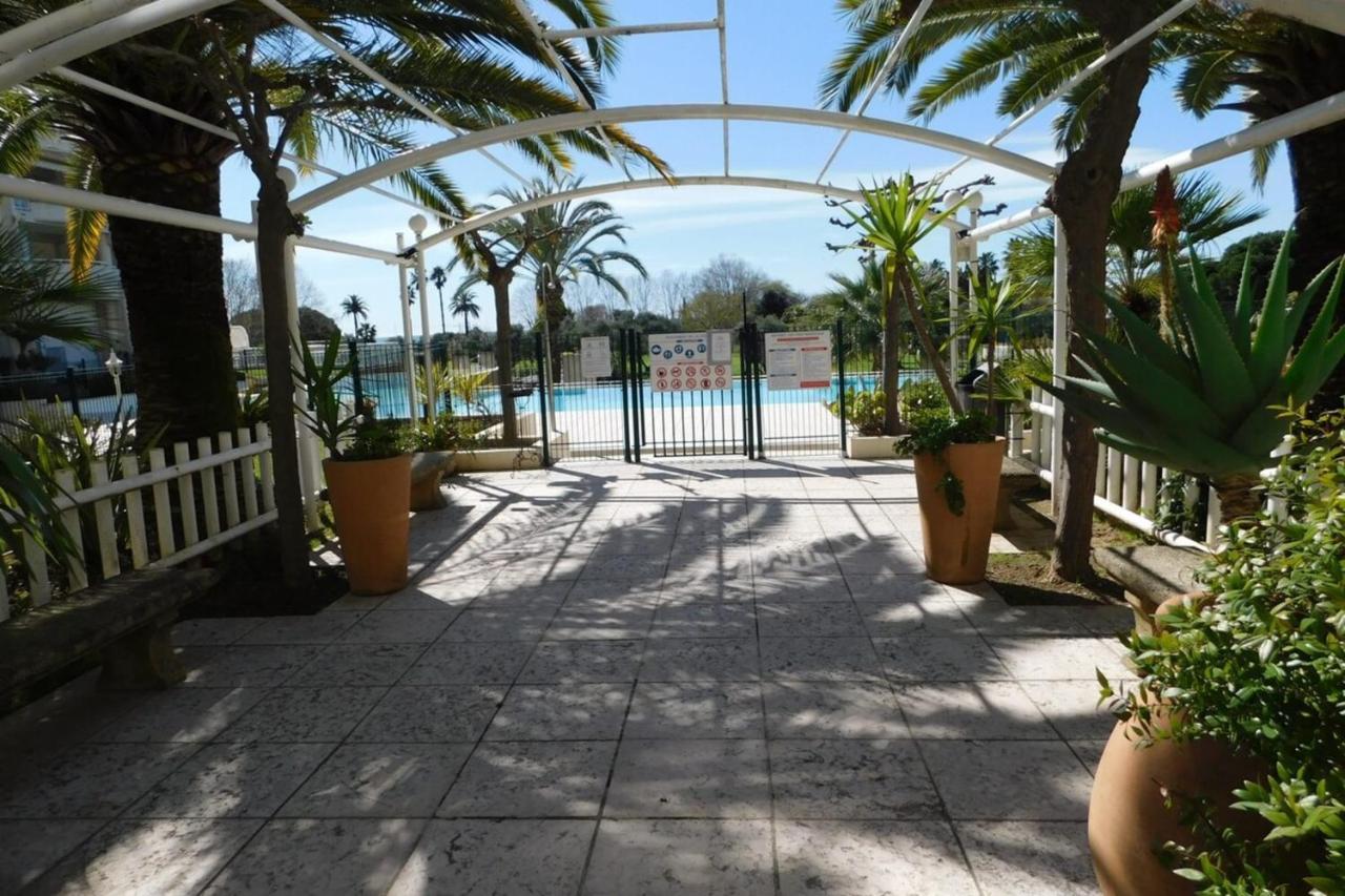 Апартаменти "T2 "Antibes Les Pins 3" Air Conditionned Sea View With Parking And Pool" Екстер'єр фото