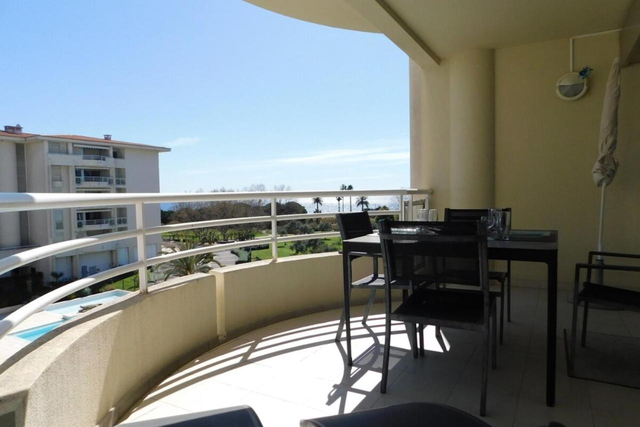 Апартаменти "T2 "Antibes Les Pins 3" Air Conditionned Sea View With Parking And Pool" Екстер'єр фото